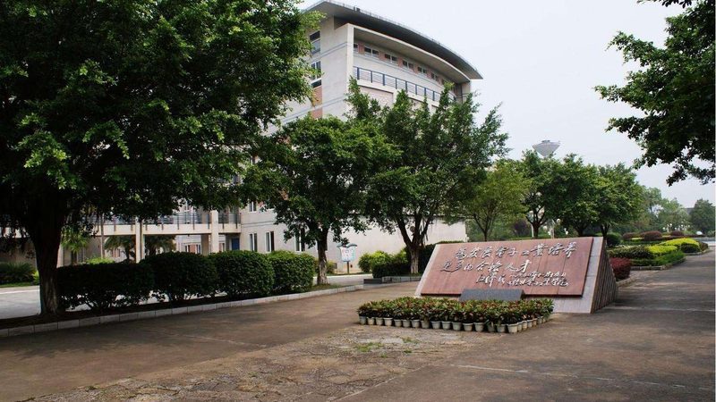 成都电子加工代加工公司：揭秘电子制造产业链的关键环节